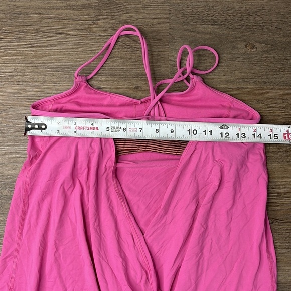 Lululemon Athletica Women’s Make A Move Tank, Paradise Pink, Yoga Tank size 6 - Picture 12 of 13